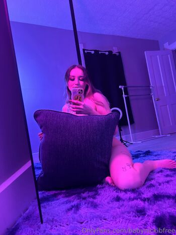 BabyNicki / babynickibfree nude photo #28