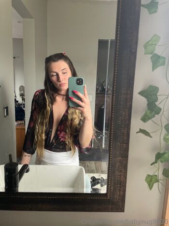 BabyNug / babynug9820 nude photo #1