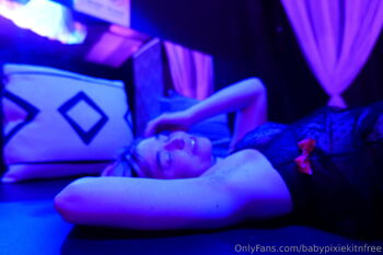 BabyPixieKitn FRE / babypixiekitnfree / babypixiekitn nude photo #38
