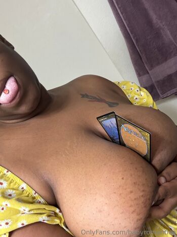 Romantica Soft Gamer E-Gir / babyromantica / romantica_baby_ / baby_romantica_ nude photo #7