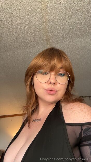 OnlyFans / babyspice4201 nude photo #2