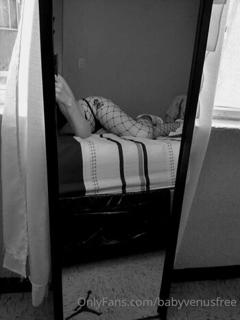 Baby Venus / babyvenusfree nude photo #14