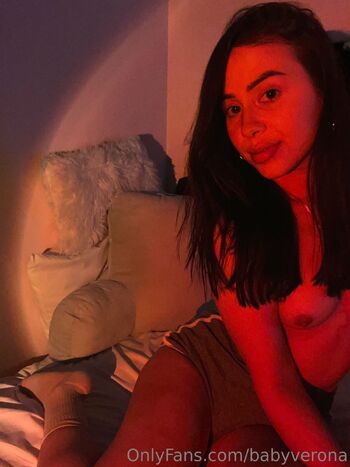 Verona / babyverona nude photo #29