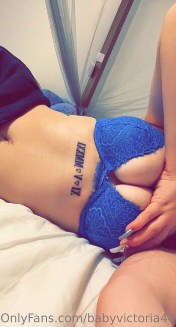 Victorias Secret / babyvictoria444 nude photo #5