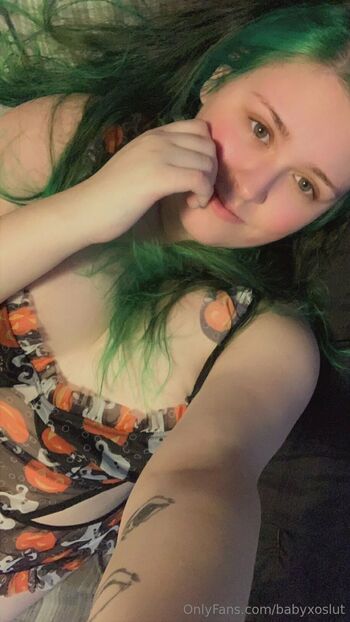 BabyXOSlu / babyxoslut nude photo #11