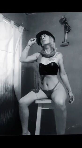 𝓑𝓪𝓫𝔂 𝓐𝓶𝓮𝓵𝓲𝓪 / babyy_amelia nude photo #37