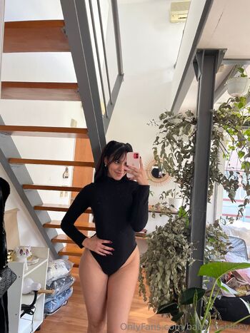 Ashle / babyyashleey nude photo #1