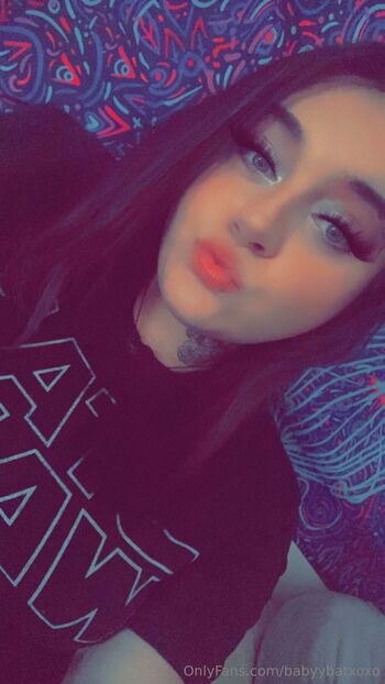 BabyyBATxox / babyybatxoxo nude photo #17