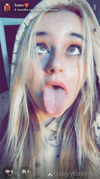 BabyyBATxox / babyybatxoxo nude photo #29