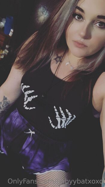 BabyyBATxox / babyybatxoxo nude photo #38