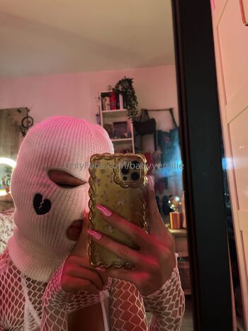 BabyEmili / babyyemilie / emiliebaby_official / emilie_babyy nude photo #4