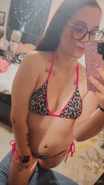 Babygir / babyygiirl420 nude photo #37