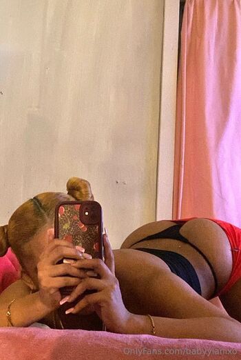 Lani / babyylanixo / babylanixo nude photo #2