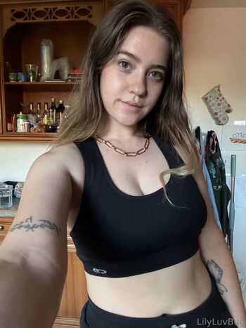 Baby Raisin (aka Lily Luvbug / babyyraisin nude photo #33