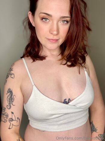 Zoey 1 TOP SENSUAL STAR ON ONLYFANS / babyzoeyx nude photo #5