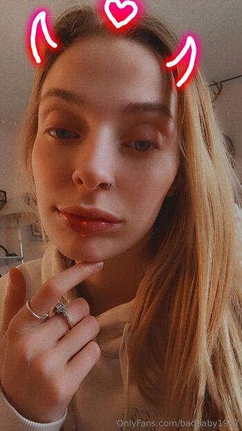 InnocentIv / badbaby1977 nude photo #13