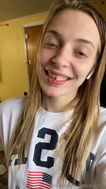 InnocentIv / badbaby1977 nude photo #20