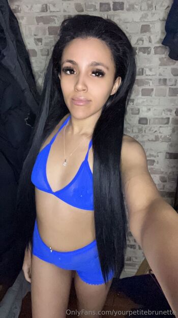 Samantha Leanne / baddestbrunette nude photo #32