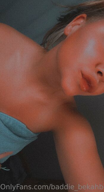 Beka / baddie_bekahboo nude photo #16