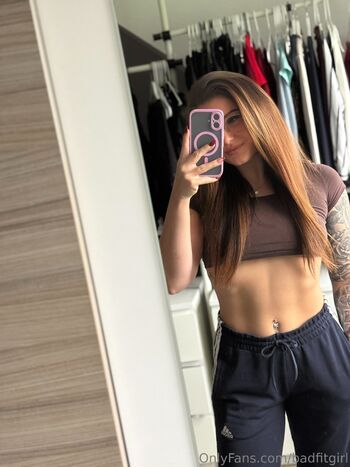 Badfitprincess / badfitgirl nude photo #11