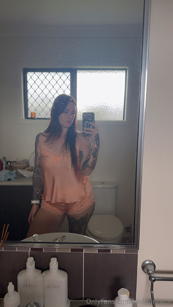 Rachel Sykes / badgurlrach / thiswild.crazylife_ nude photo #8