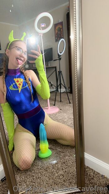 Baecavefre / baecavefree / baeecavee / baecave1 nude photo #24