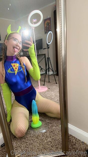 Baecavefre / baecavefree / baeecavee / baecave1 nude photo #27