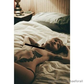 Teenage Bae - New / baeforall nude photo #5