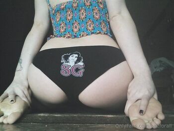 Teenage Bae - New / baeforall nude photo #21