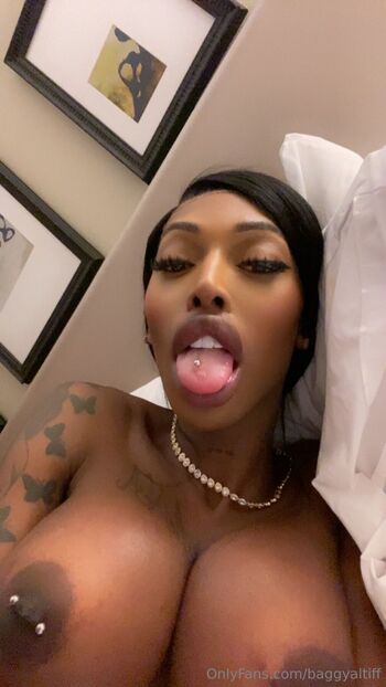 MAMI TIFF / baggyaltiff nude photo #5