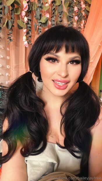 Baileyjayfre / baileyjayfree nude photo #3