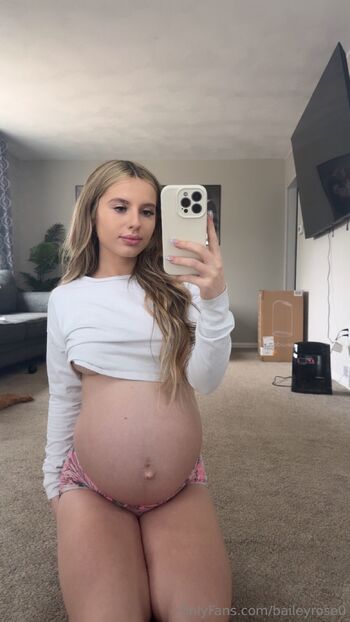 Bailey Ros / baileyrose0 nude photo #16