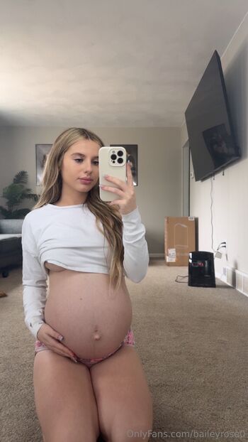 Bailey Ros / baileyrose0 nude photo #20