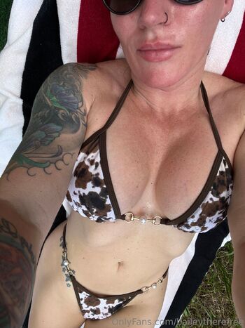 Bailey Jad / baileytherefree / bailey.there.jade / bailey_there / flgirlbailey / baileytjade nude photo #1