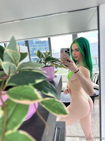 Baile / baileyyrose nude photo #49