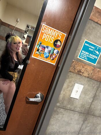 Baked veggi / bakedveggie / baked.veggie / baked_veggie nude photo #2