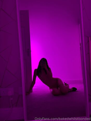 Lil Jem / bakedwhilstbonded / flexi_jemzi / rubyin_red / flexijemzi nude photo #16