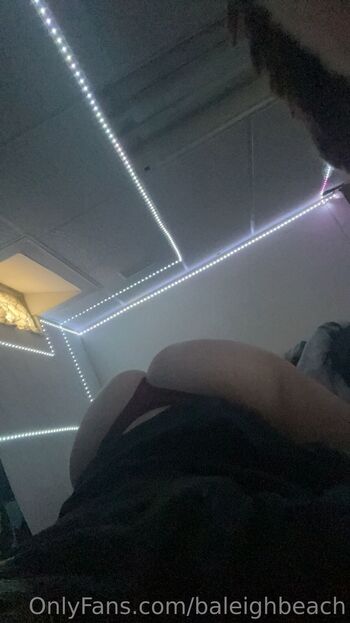 Baleig / baleighbeach nude photo #5