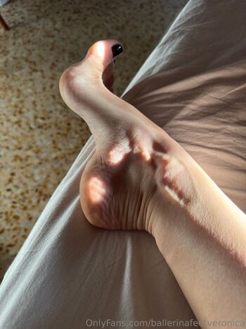 Veronica Arched Queen / ballerinafeetveronica nude photo #24