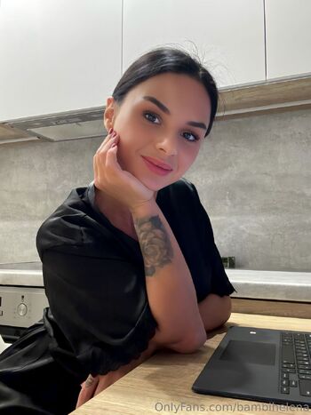 Hele / bambihelena nude photo #2