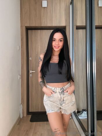 Hele / bambihelena nude photo #10