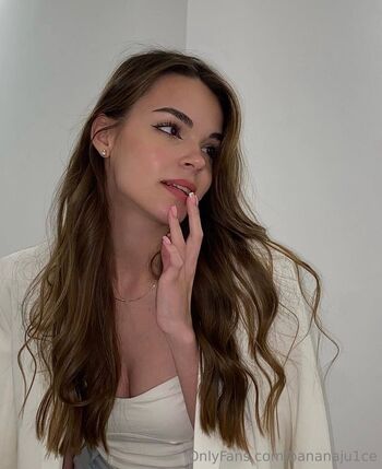 Bananaju1c / bananaju1ce / bananaju1ce_ nude photo #4