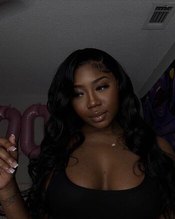 BarbieNextDoor / barbiedollaceee2 nude photo #30