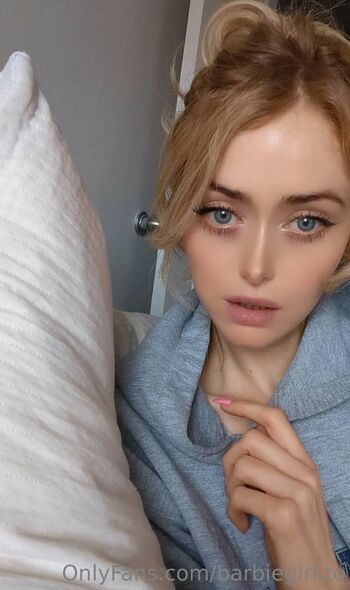 Barbie Gir / barbiegirl.to nude photo #18