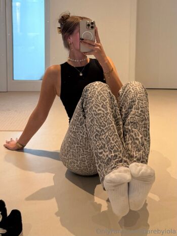 Lol / barebylola nude photo #30