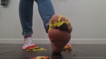 Blake Lawso / barefoot_blake nude photo #1