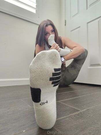 Blake Lawso / barefoot_blake nude photo #13