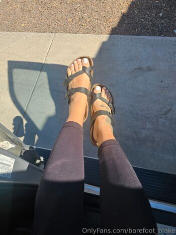 Blake Lawso / barefoot_blake nude photo #21