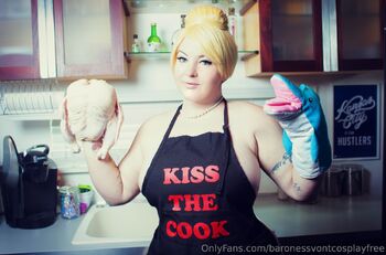 Baroness Von / baronessvontcosplayfree nude photo #10