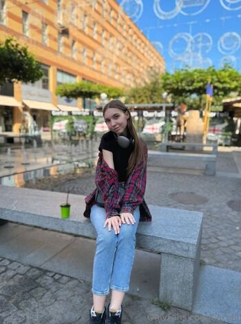 Lisa / bartaa nude photo #26